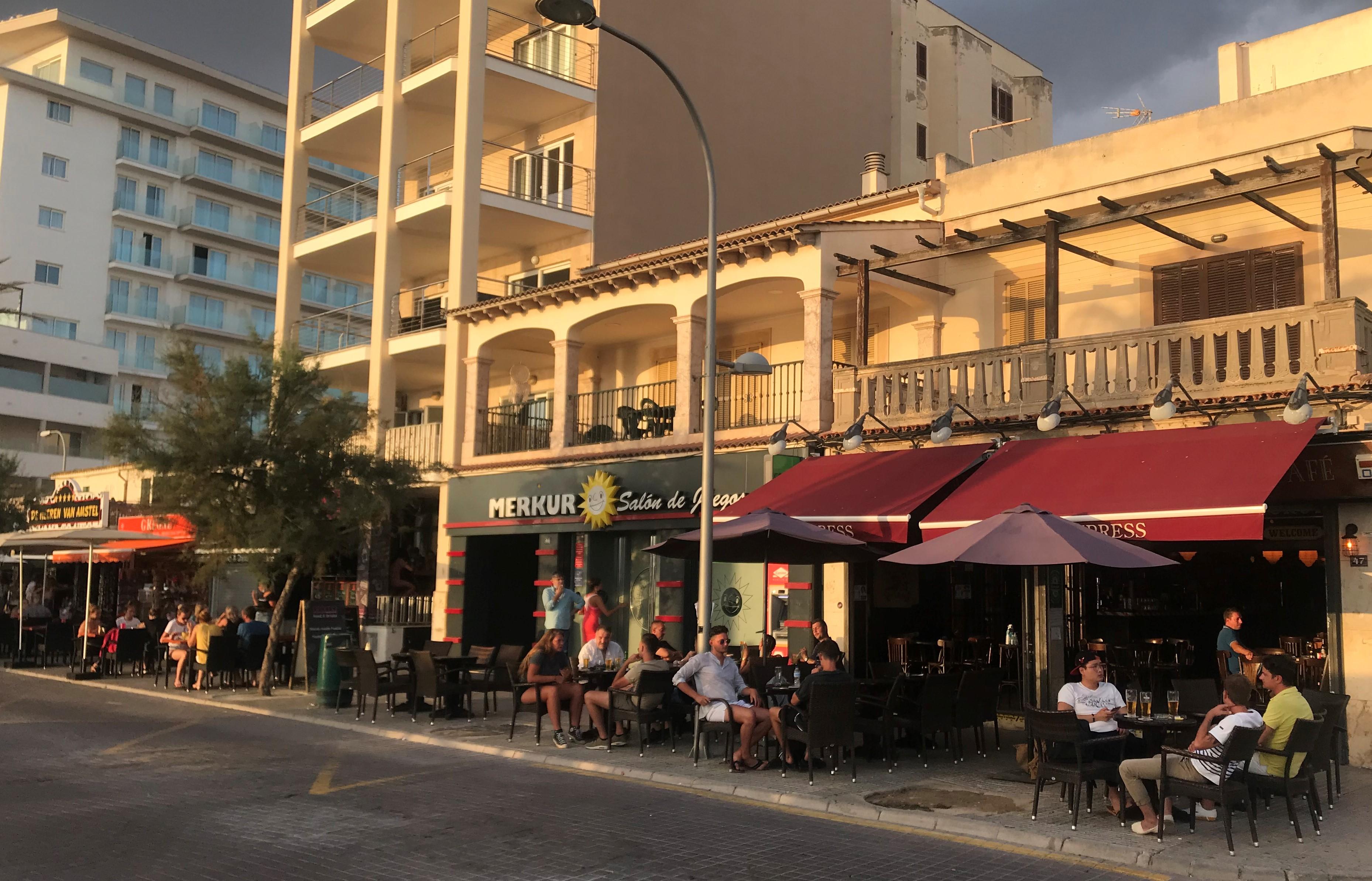 Hotel Iris - Only Adults إل أرينال المظهر الخارجي الصورة